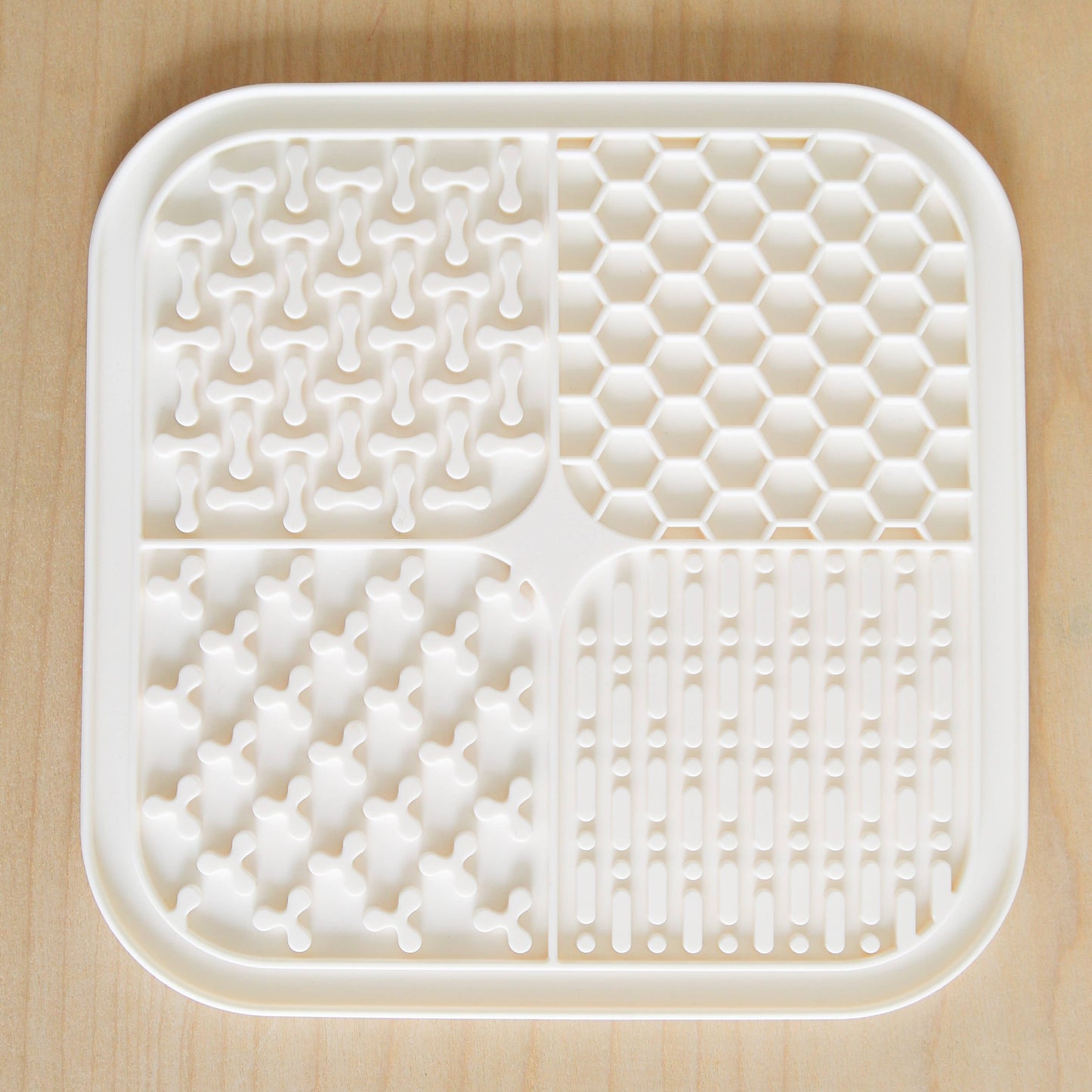 Tapis à lécher | Carré