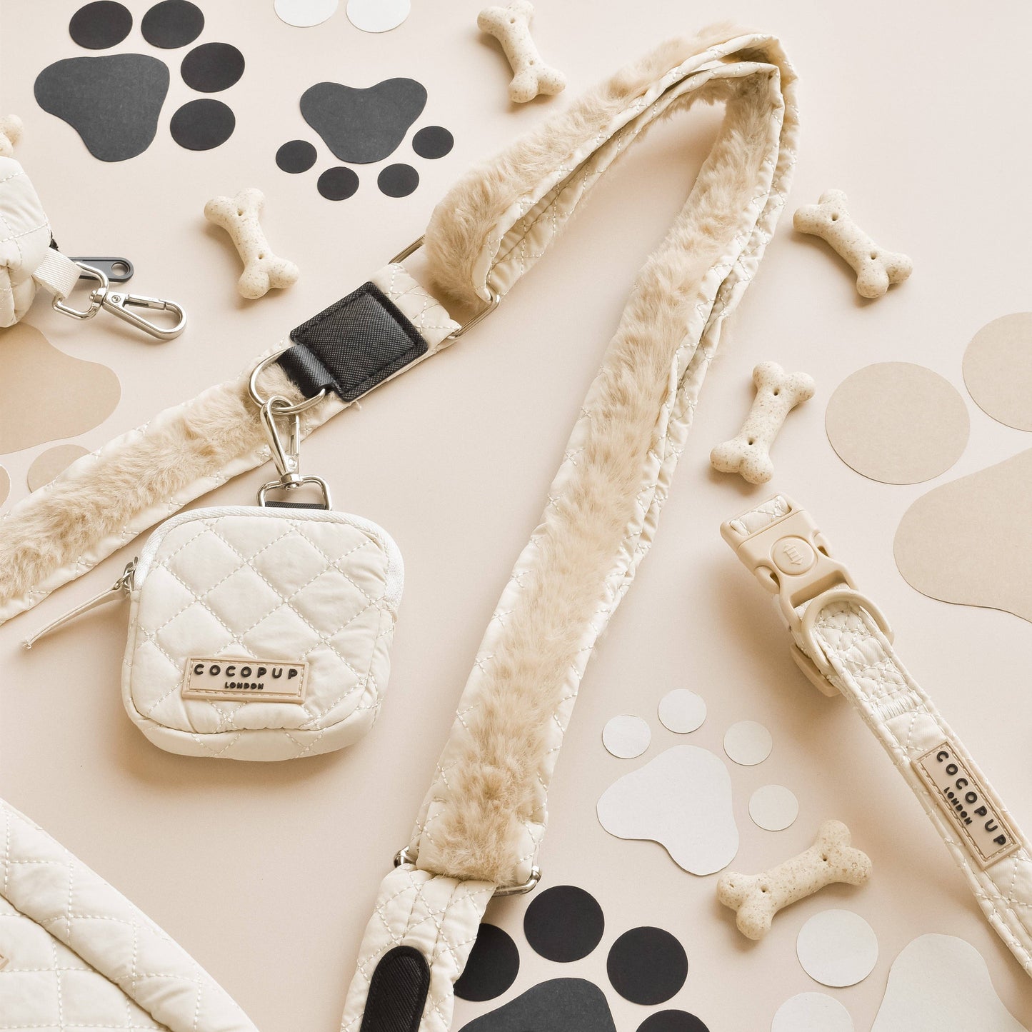 Ensemble Sac de promenade + sangle + pochette frifri pour chien - Matelassé