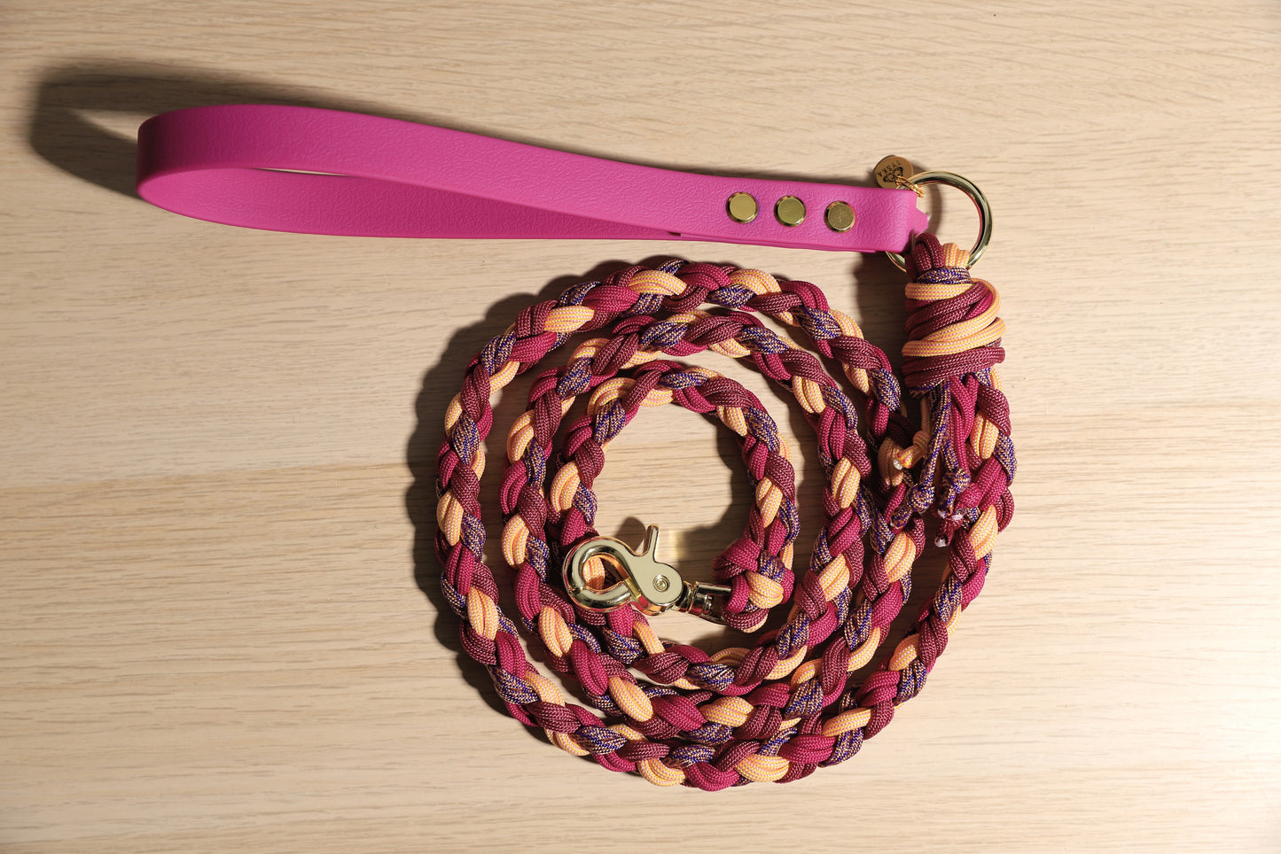 Laisse tressée rose fushia-orangé